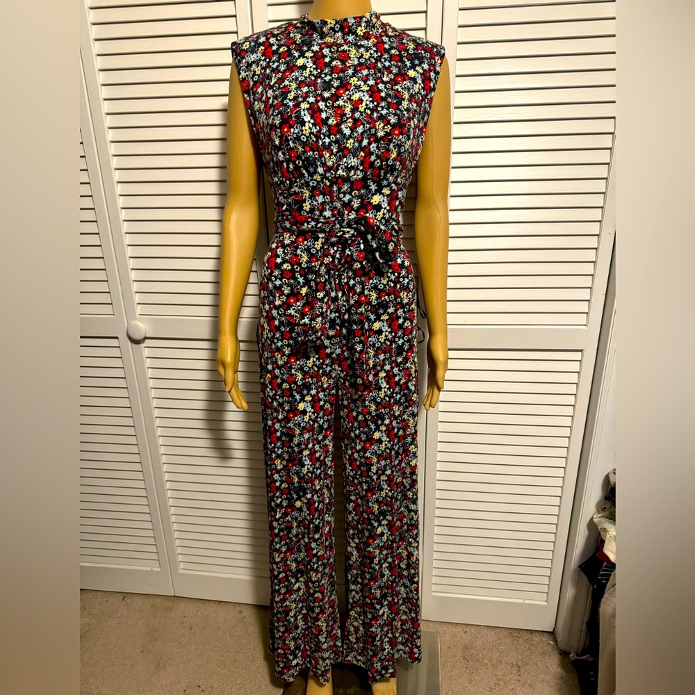 Sleeveless Floral Jumpsuit with Tie Waist - Black Multi